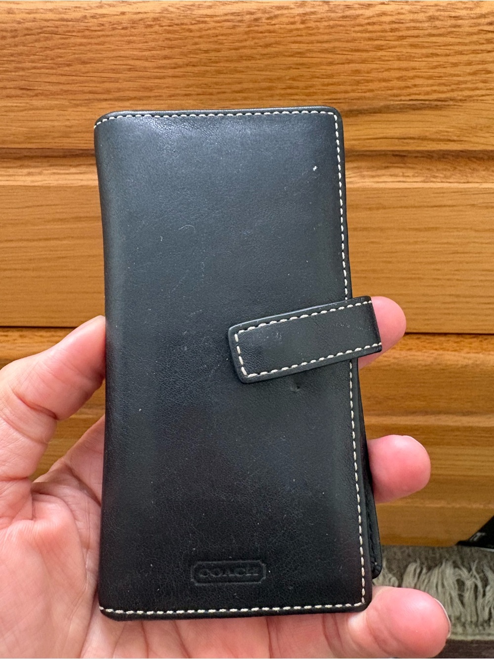COACH Black Leather women wallet Contrast Stitching